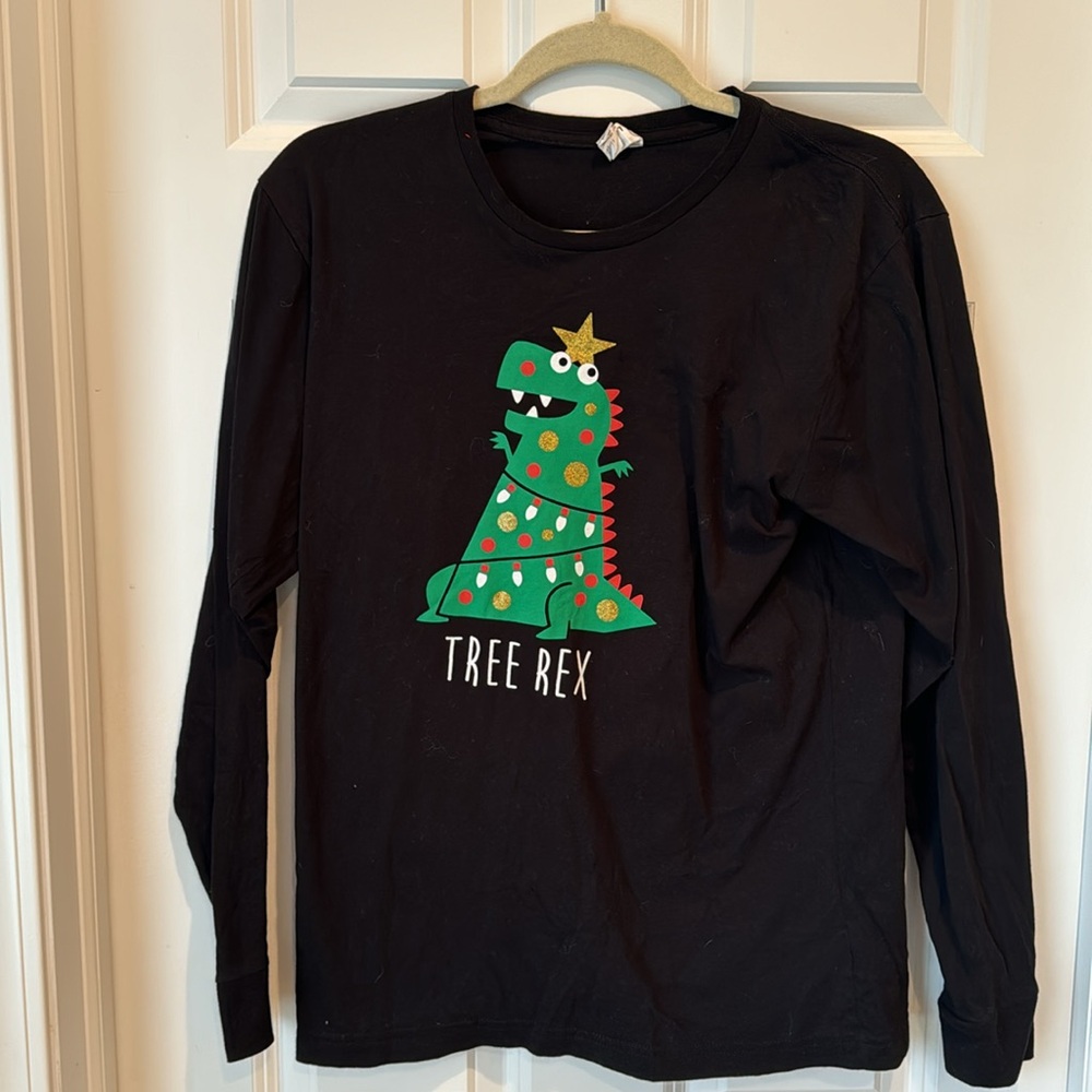 L.A.T. Apparel - Long Sleeve T Shirt -‎ T Rex Christmas Design - Size XL - Black
